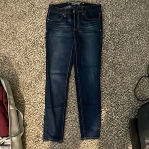 Dark jeans size 6 American Eagle